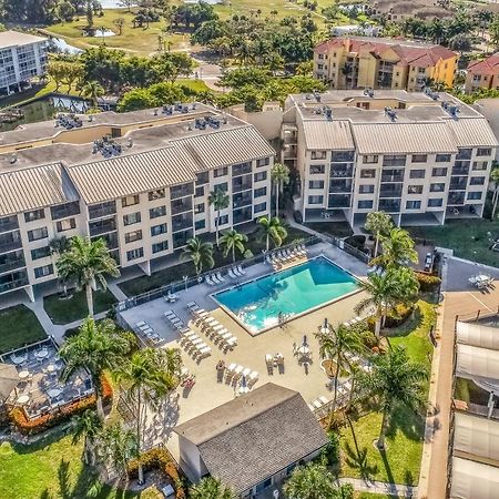 Ocean Breeze & Santa Maria Condos Fort Myers Beach Eksteriør billede