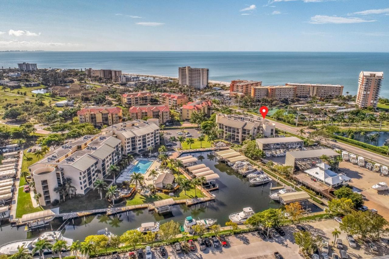 Ocean Breeze & Santa Maria Condos Fort Myers Beach Eksteriør billede