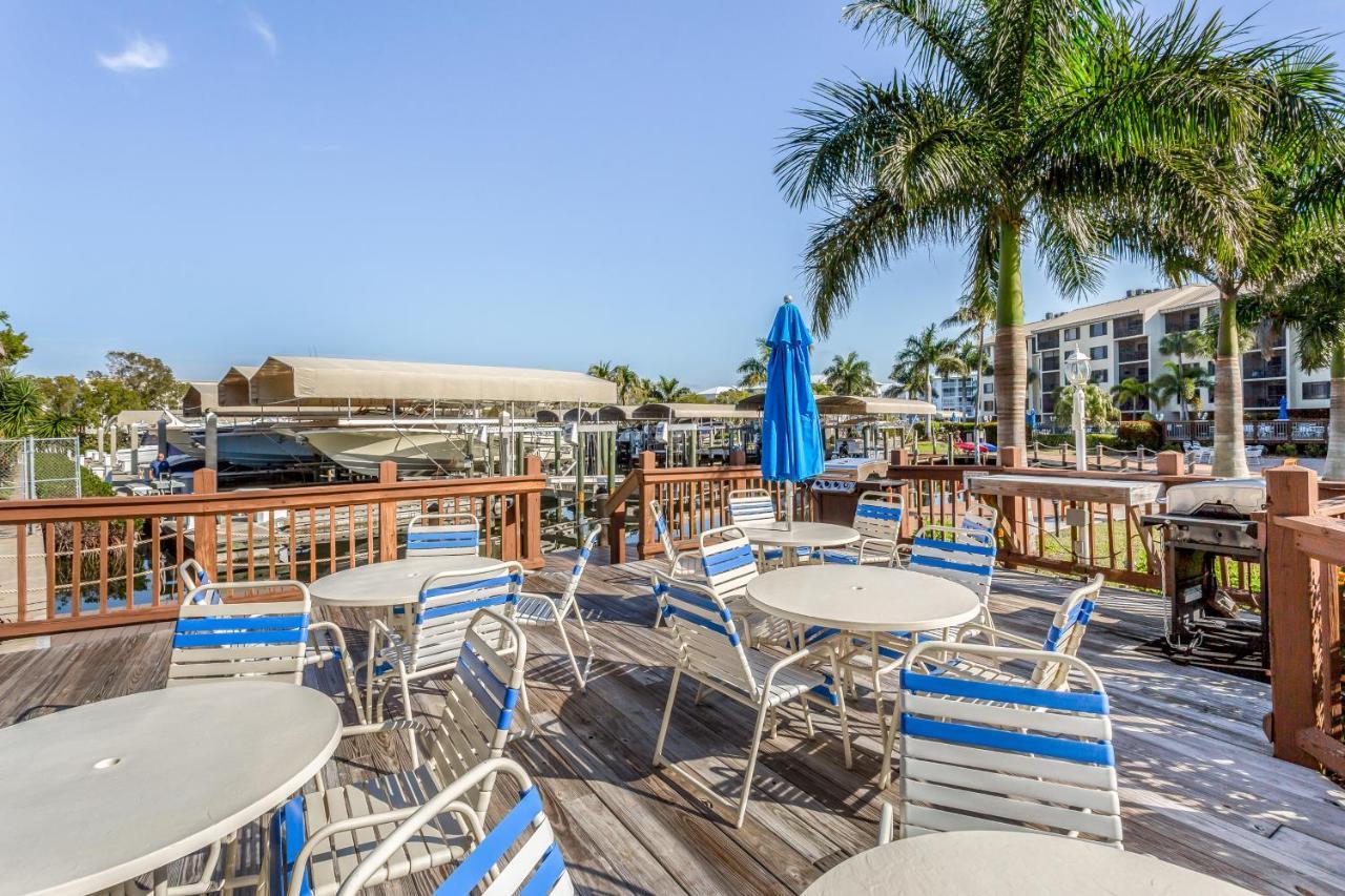 Ocean Breeze & Santa Maria Condos Fort Myers Beach Eksteriør billede
