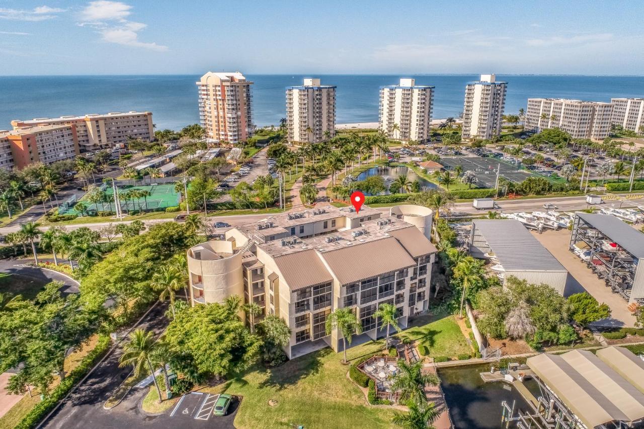 Ocean Breeze & Santa Maria Condos Fort Myers Beach Eksteriør billede